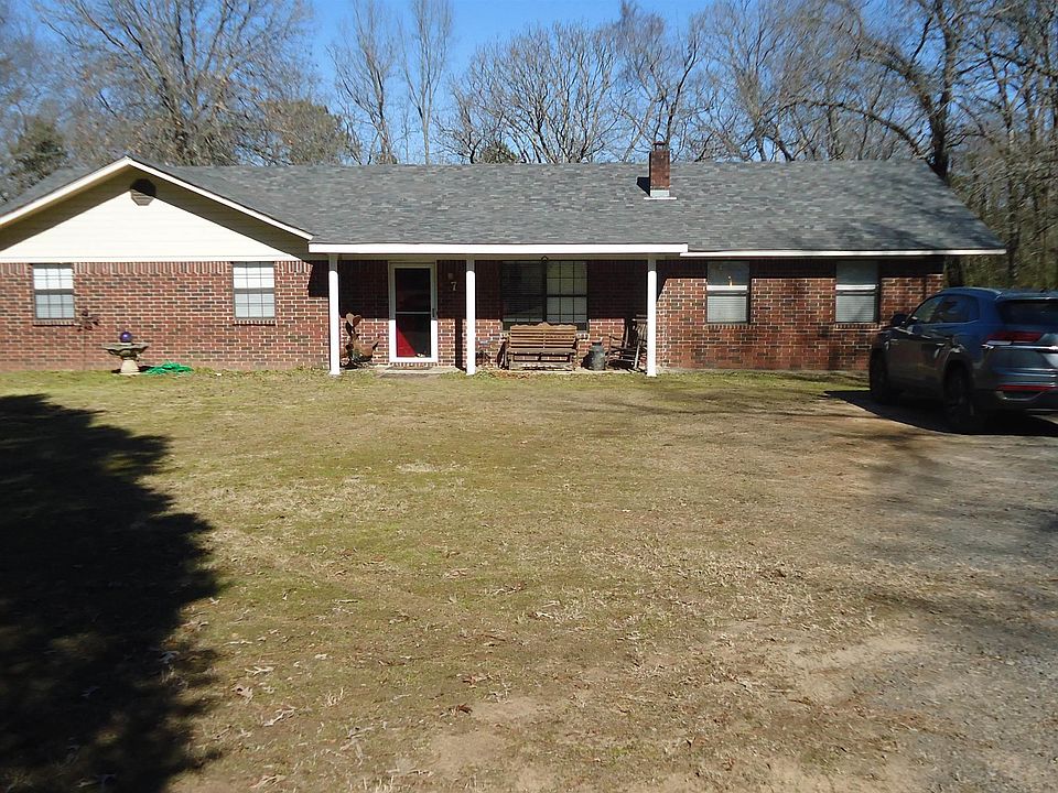 1st image of 7 Briarwood St