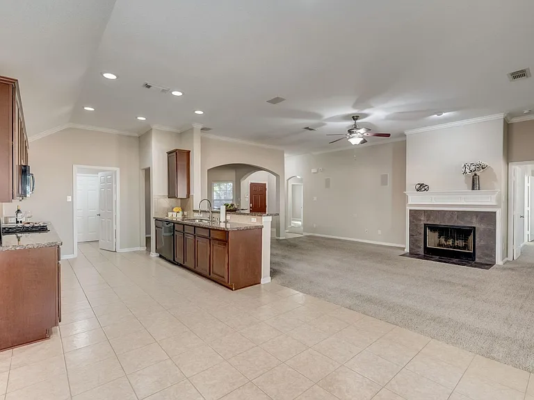 7219 Palmito Ranch Dr — Photo 15