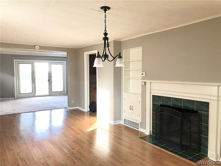 200 Koenig Rd — Photo 5