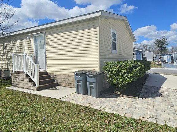 2nd image of 6539 Townsend Rd #253