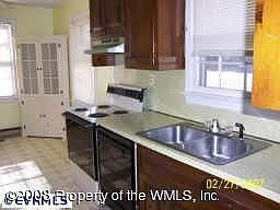 4th image of 21 N Ivy Ave