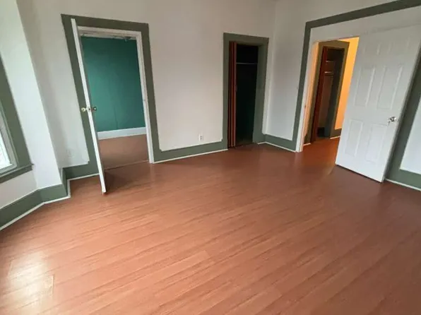 210 Lexington St #3, Boston, MA 02128