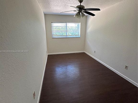 3rd image of 13210 NE 3rd Ave #13210R