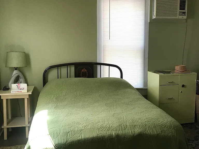 14 Cliff St — Photo 4