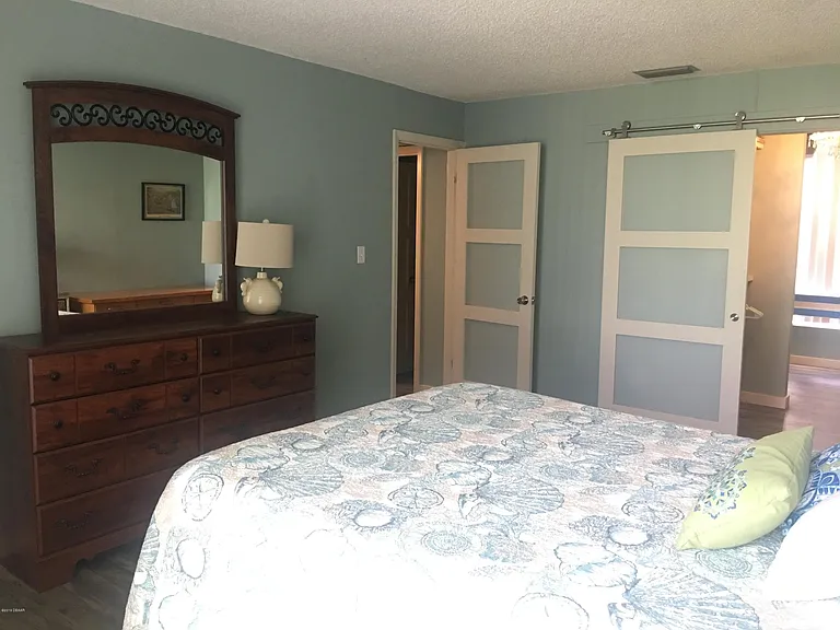 5500 Ocean Shore Blvd #7 — Photo 17