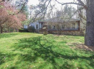 29 Pond View Ln, Goshen, VA 24439