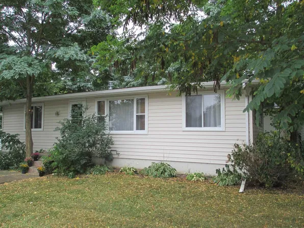 602 4th Street, Reedsburg, WI 53959