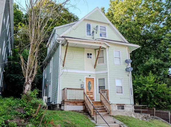 106 Illinois St, Worcester, MA 01603