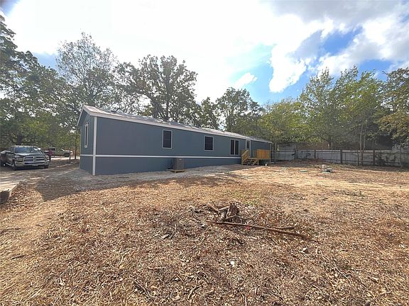 2nd image of 204 Overhill Rd