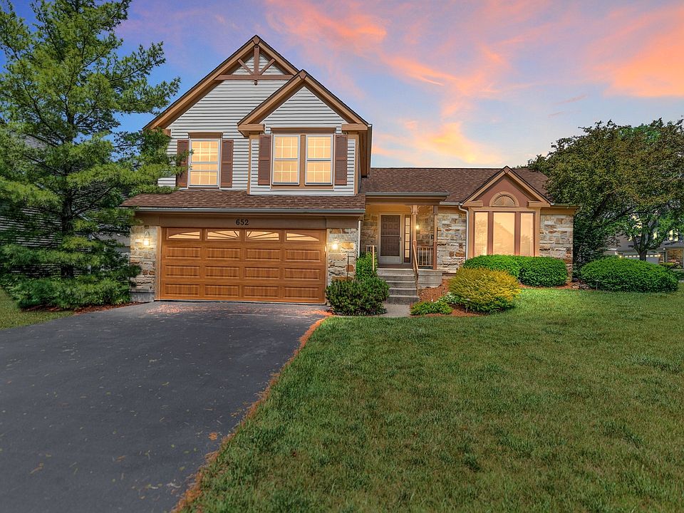 1st image of 652 Morning Glory Ln