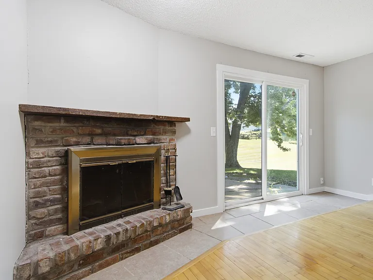606 S Buxton St #BB606 — Photo 10