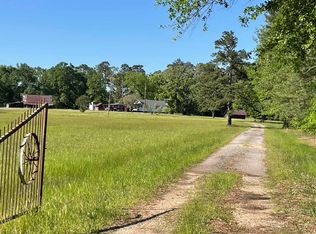 8401 Whiteville Rd, Pine Bluff, AR 71603