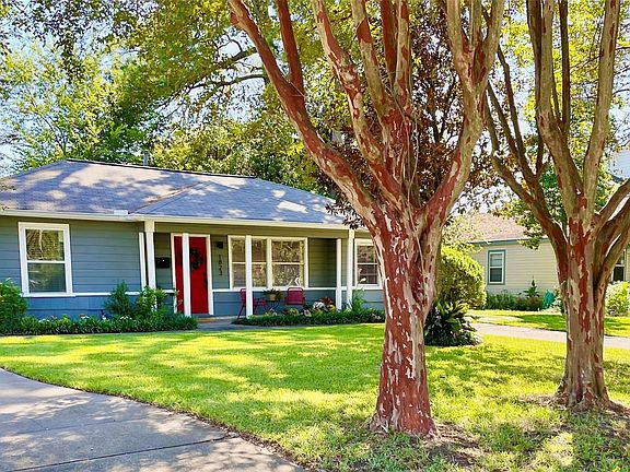 4th image of 1823 Du Barry Ln