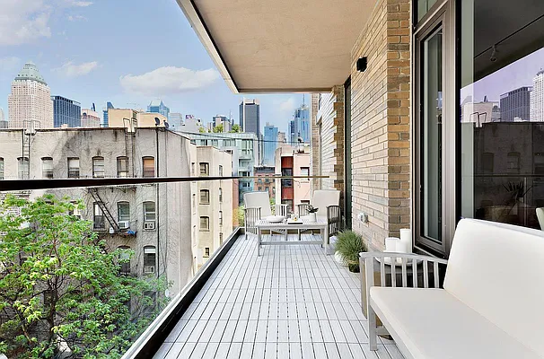 Rented by Douglas Elliman | media 27