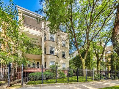 1434 W Carmen Ave APT 3, Chicago, IL, 60640