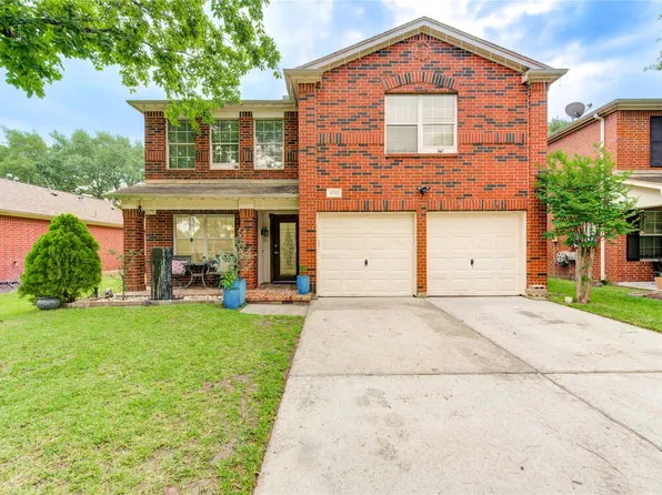 10338 E Summit Canyon Dr, Houston, TX 77095