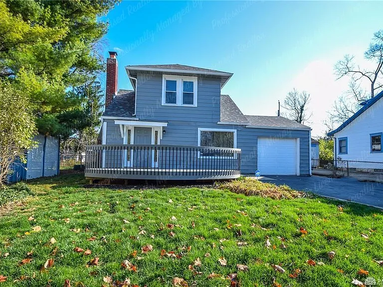 2926 Robin Rd — Photo 3