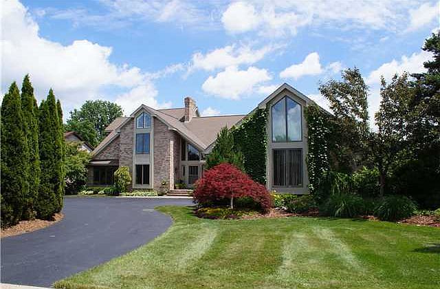 1st image of 6210 E Whitehills Lakes Dr
