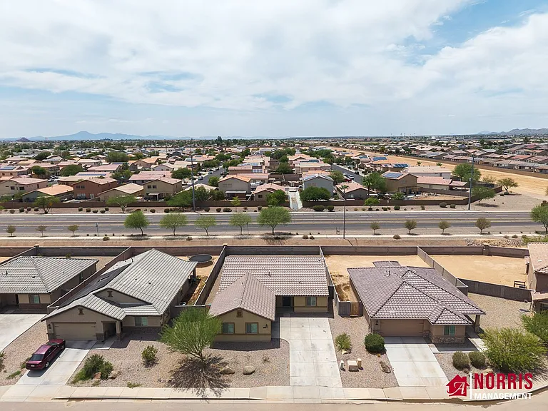 2577 N Agave Ln — Photo 44