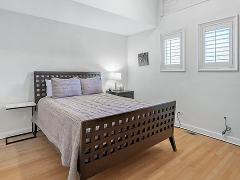 1610 N Larrabee St — Photo 15