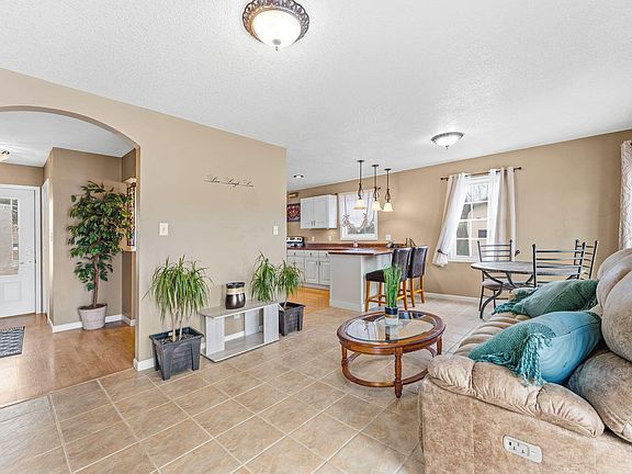 4th image of 6806 McIntire Rd