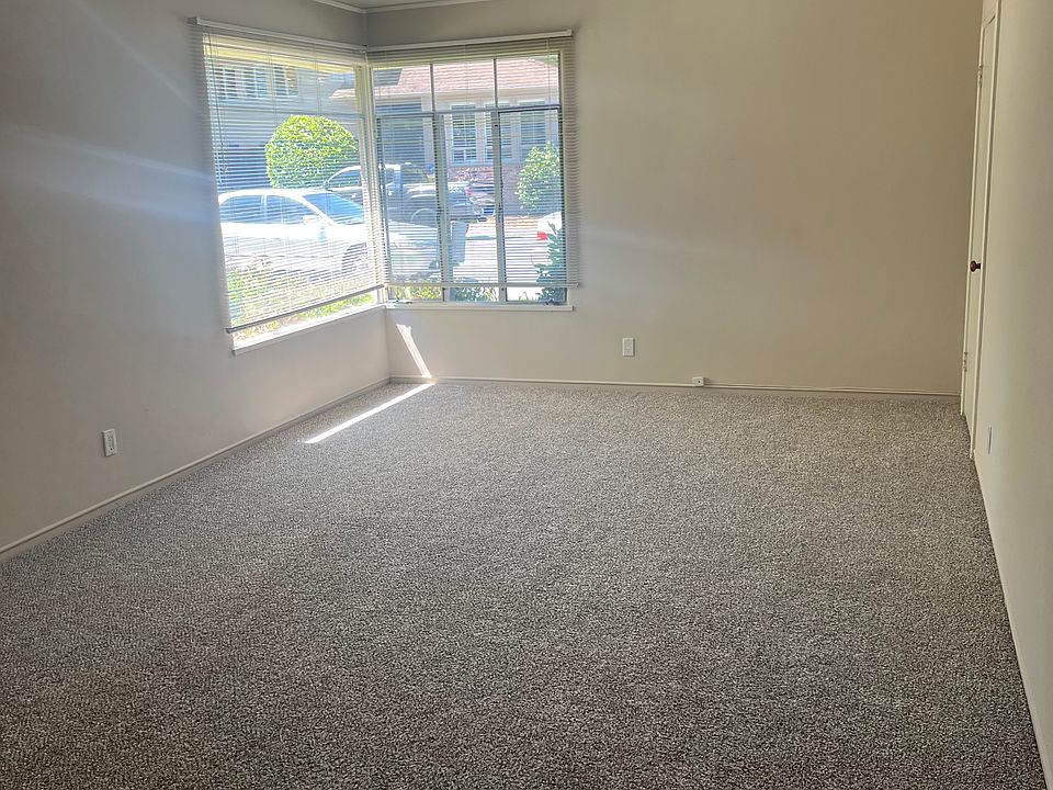 Bedroom with great light.