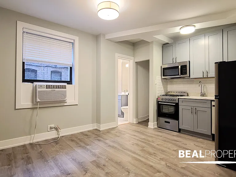 505 West Belmont Ave — Photo 74