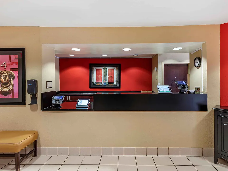 Lobby and Guest Check-in