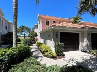 1957 Crestview Way APT 160, Naples, FL 34119