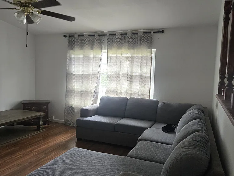 1916 E Brookside Dr #1 — Photo 6