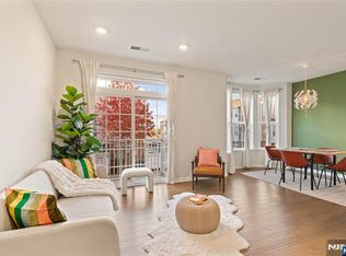 43 Wesmont Dr, Wood Ridge, NJ 07075
