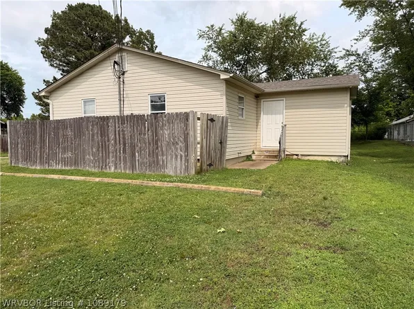 7125 Texas Rd, Fort Smith, AR 72908