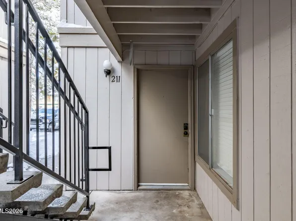 3935 Clear Acre Ln APT 211, Reno, NV 89512