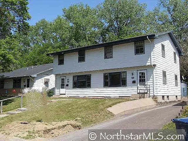 4 bed, 1.5 bath, $2,100 — Photo 1