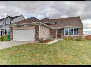 1614 Shady Oak Rd, Joliet, IL 60431