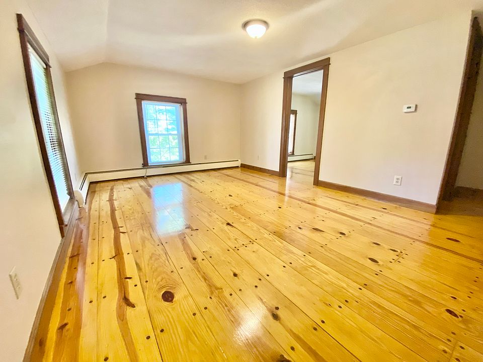 37 Middle Street 2 37 Middle St Hadley MA Zillow