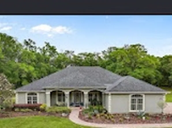 563 NW 155th Way, Newberry, FL 32669