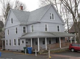 12 Lilley St, Manchester, CT 06040
