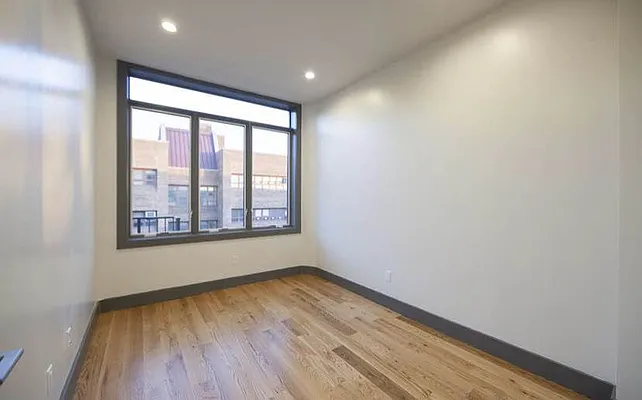 Rented by Brooklyn Group | media 18