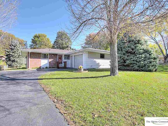 5th image of 8520 Templeton Dr