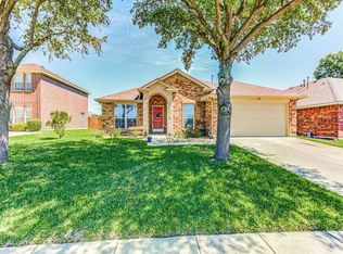1341 Highspire Dr, Forney, TX 75126
