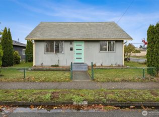 831 E 56th St, Tacoma, WA 98404