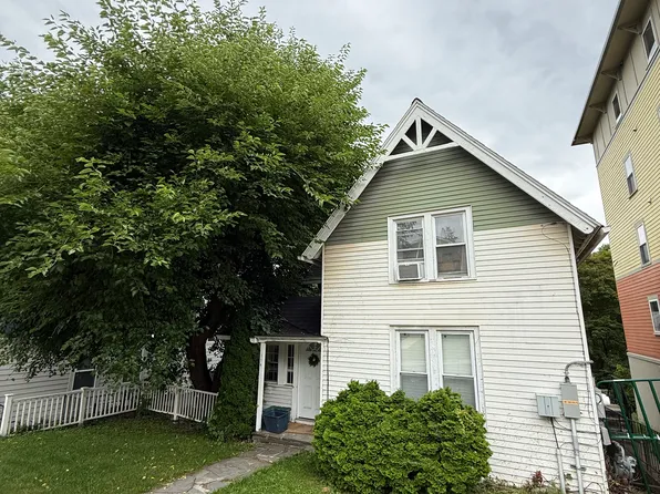 114 College Ave #1, Ithaca, NY 14850