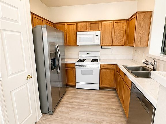 3rd image of 11235 Dolcetto Dr