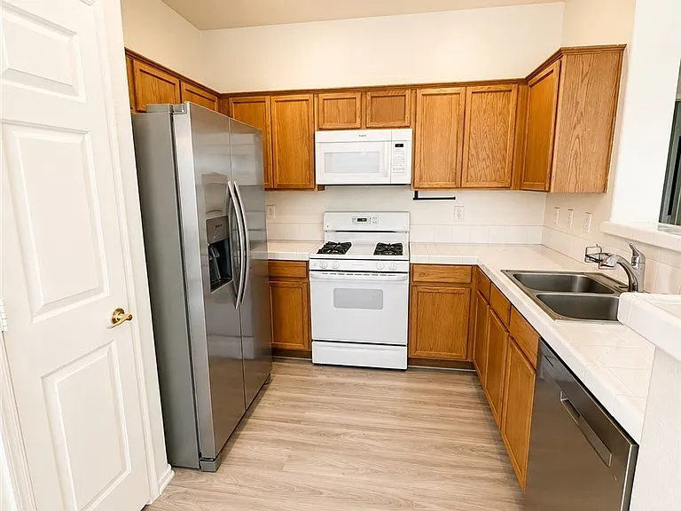 11235 Dolcetto Dr — Photo 3