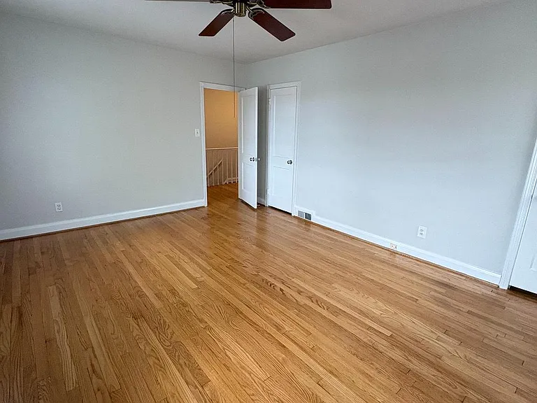 8134 Glen Gary Rd — Photo 17