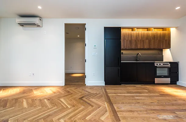 Rented by Nooklyn NYC LLC | media 23