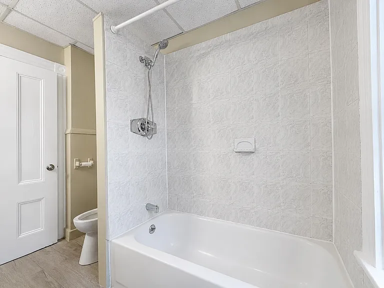 5 Hope St #1 — Photo 10