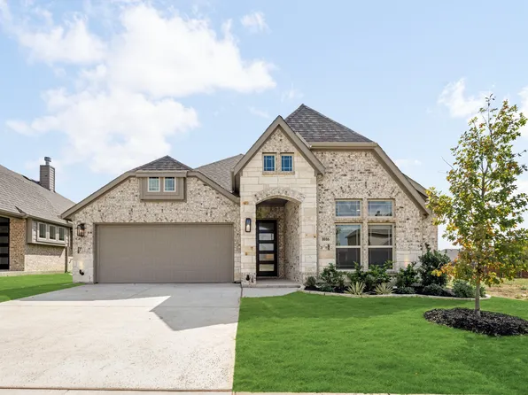 1016 Snowy Owl Dr, Alvarado, TX 76009