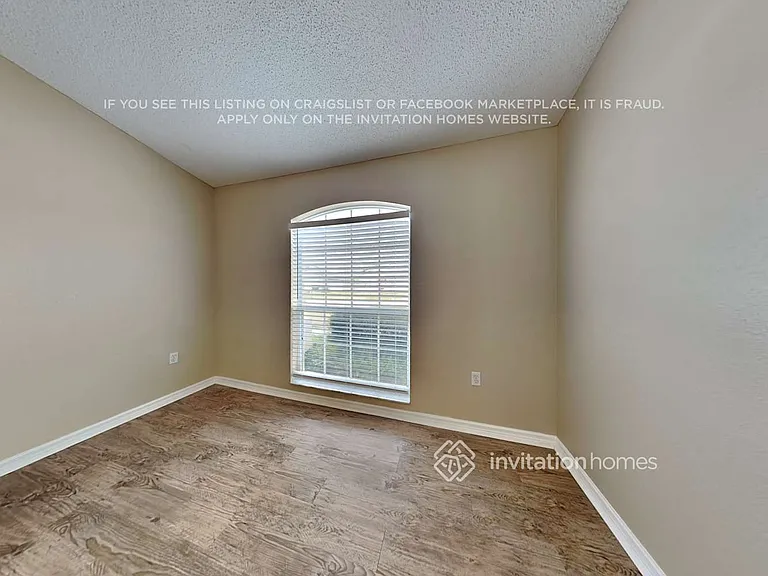 7673 Canterbury Cir — Photo 7